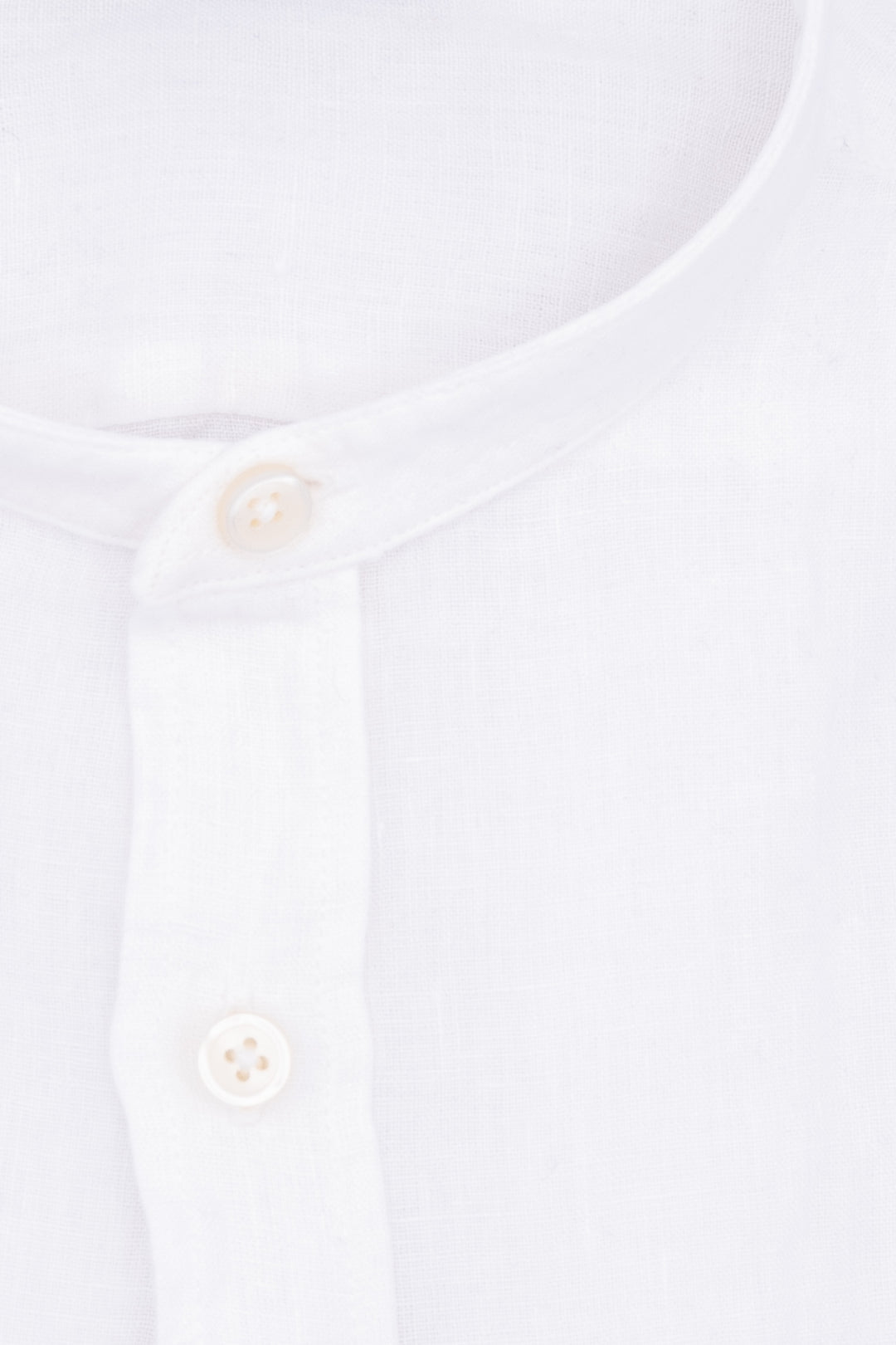 Camicia slim bianca in lino con collo coreano