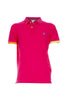 Polo fucsia in cotone stretch con logo ricamato e maniche multicolor