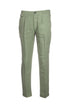Pantalone leggero verde militare in lino con una pence