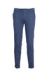 Pantalone chinos “MUCHA10” blu avio in cotone tencel con risvolto